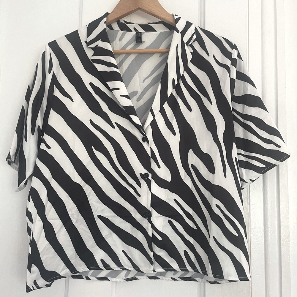 Blush Lingerie Women’s After Hours Satin Zebra Top
